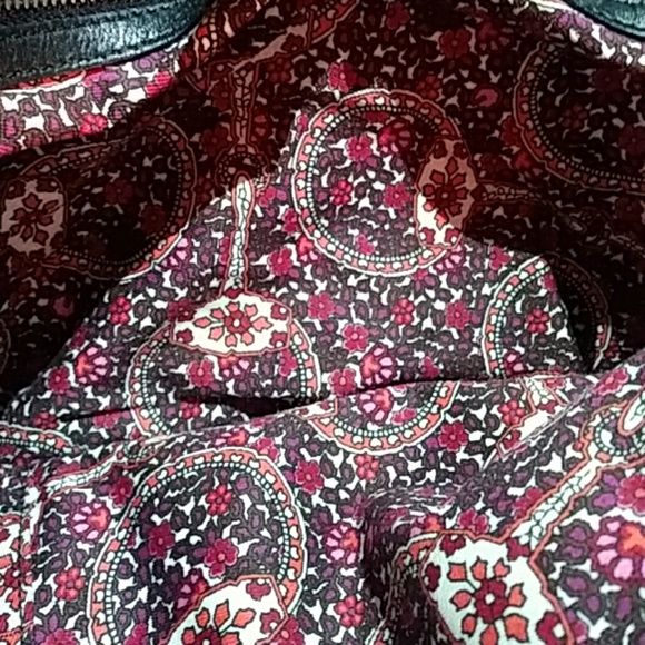 Authentic Gucci Black patent leather Romy handbag - Picture 6 of 7